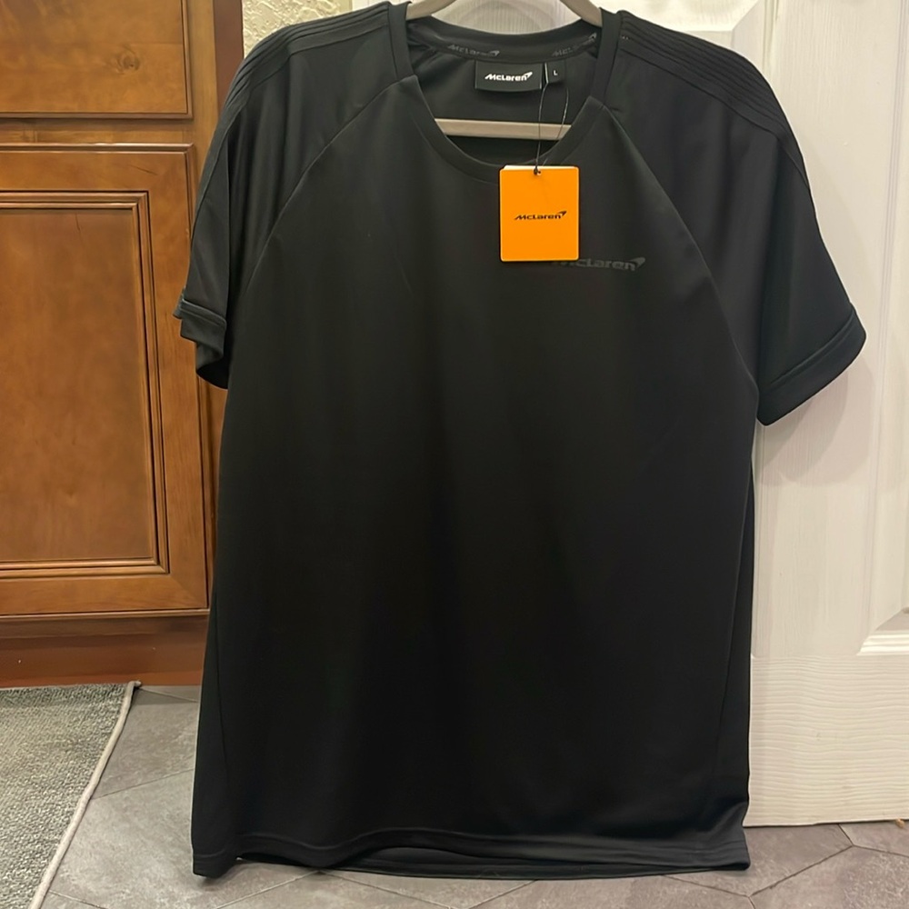 McLaren tech tee t-shirt.  New with tags NWT size L F1 Formula 1